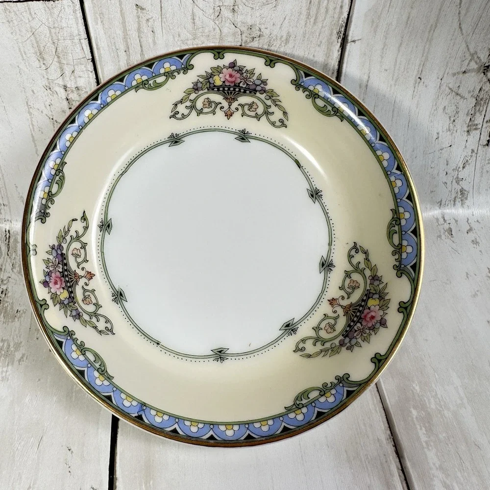 Noritake FAVORITA Pattern FRUIT bowl 5 1/4 Morimua‎ Urn Floral Gold Trim